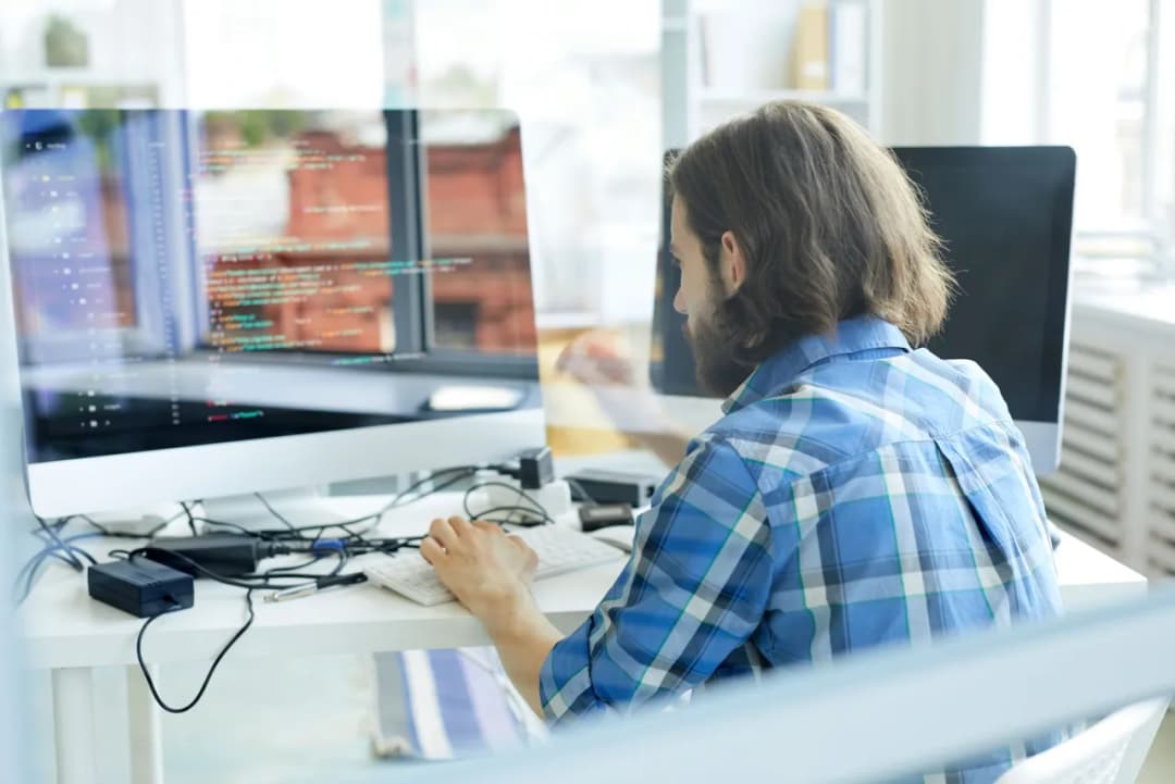 Jak podkreślić tekst w HTML - unikaj błędów i użyj najlepszych praktyk