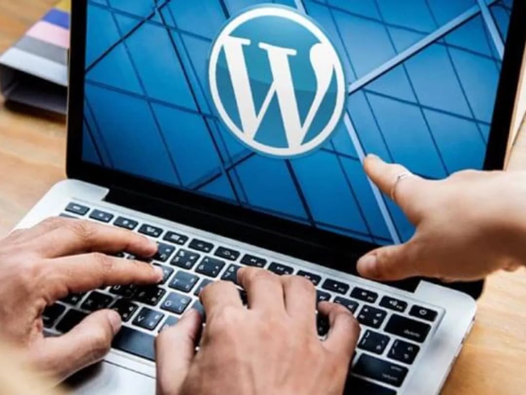 Jak postawić stronę na WordPress i uniknąć najczęstszych błędów